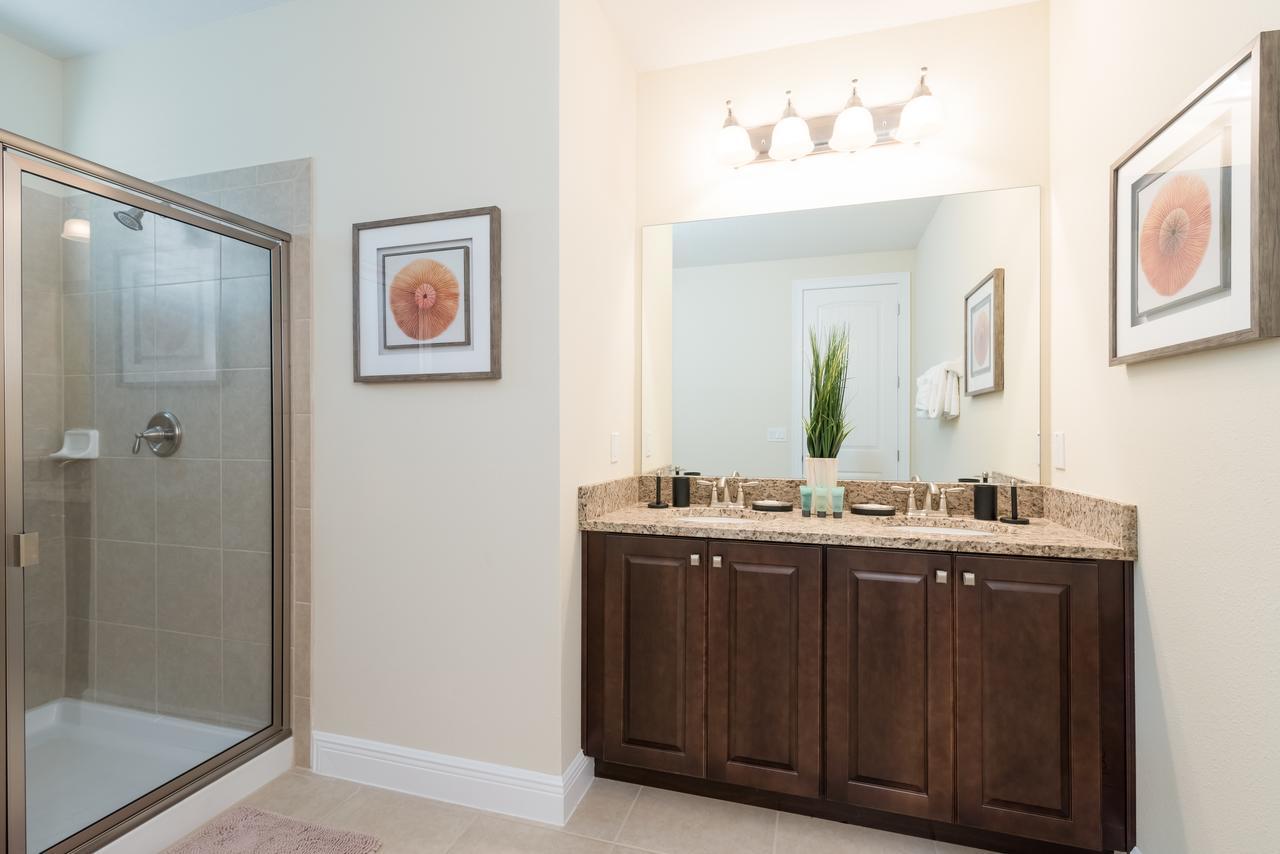 Vibrant Home By Rentyl Near Disney With Private Pool, Themed Room & Resort Amenities - 401N 올랜도 외부 사진
